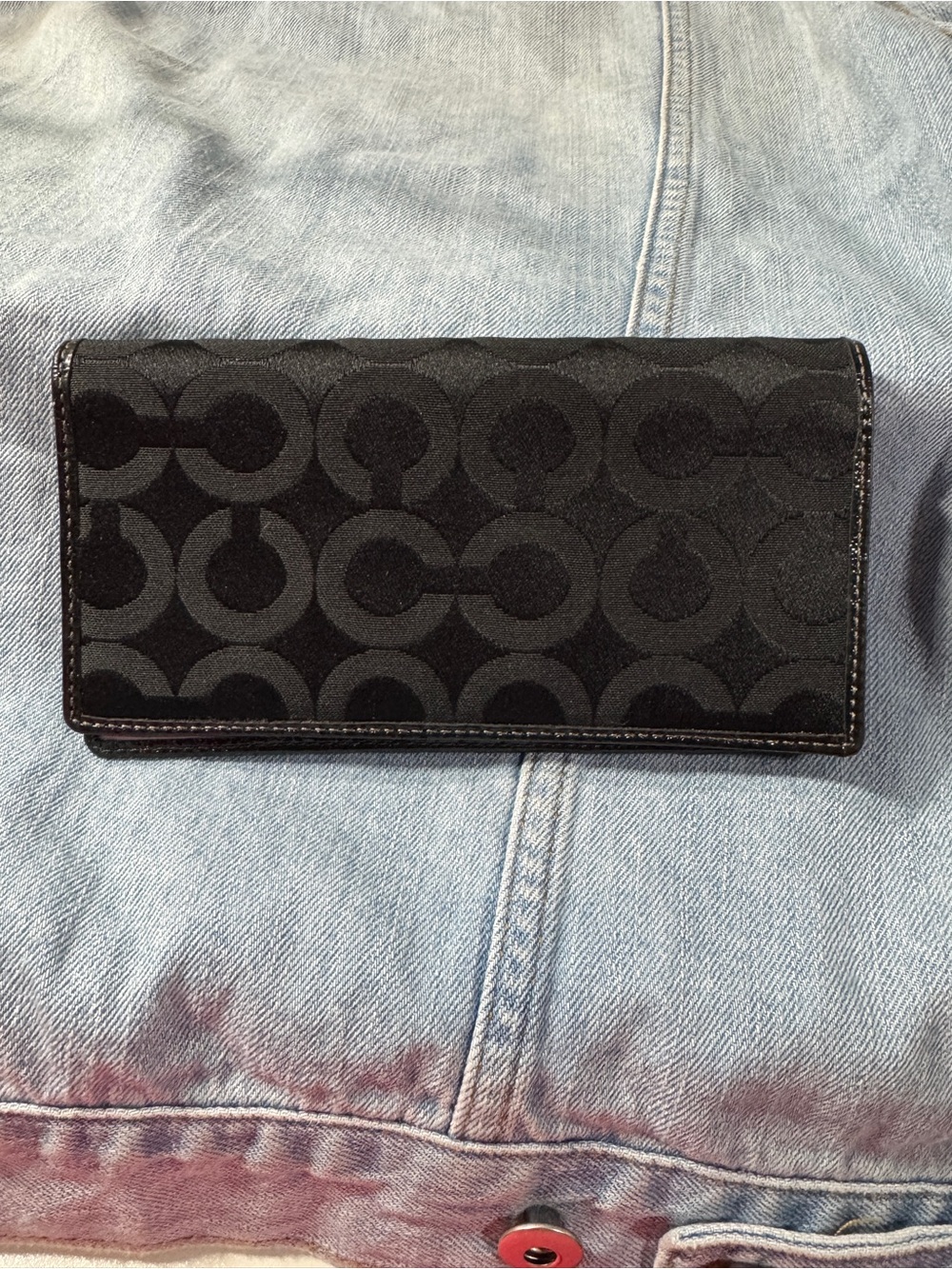 Coach Black pink Signature Continental Wallet bifold checkbook cover Y2K